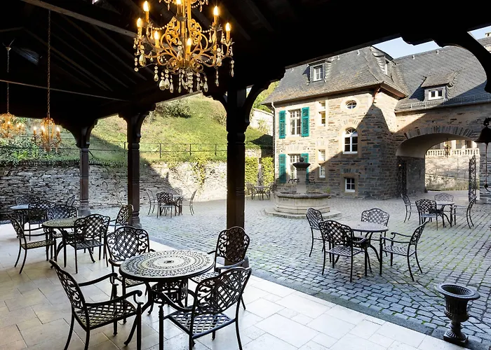 Schloss Lieser, Autograph Collection
